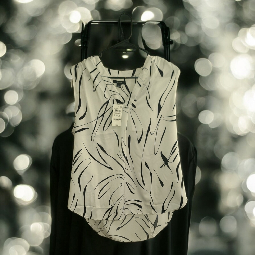 Stylish Black and White Women's Top